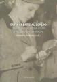 Portada de Evita frente al espejo. Ensayos sobre moda, estilo y política en Eva Perón